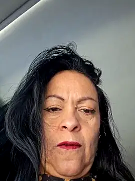 viviana-sexi online show from April 22, 3:20 pm