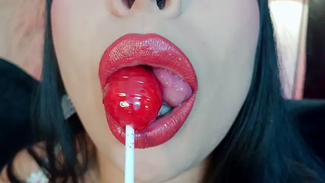 mia roux1 online show from February 25, 12:20 am