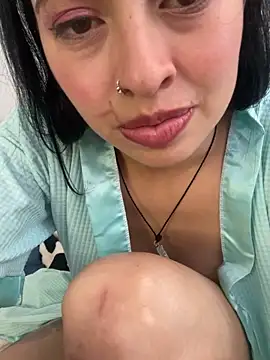 Chuchii05 online show from March 13, 7:04 pm