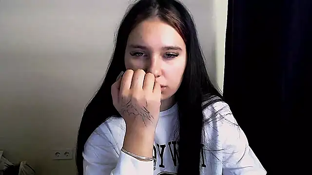 black fox 1 online show from November 4, 4:28 am