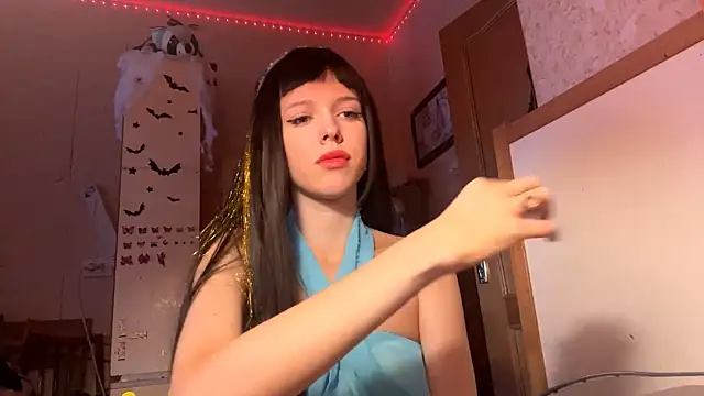 LiltedLube online show from November 1, 9:46 am