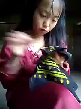 Quynhsumon online show from October 24, 1:34 am