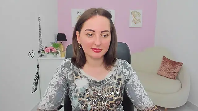NoraSimons online show from May 14, 1:28 pm