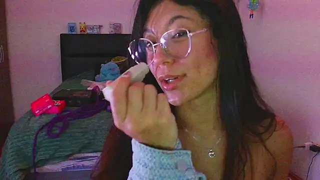 LissyM online show from March 12, 9:39 pm