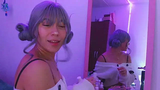 LissyM online show from February 17, 7:35 pm