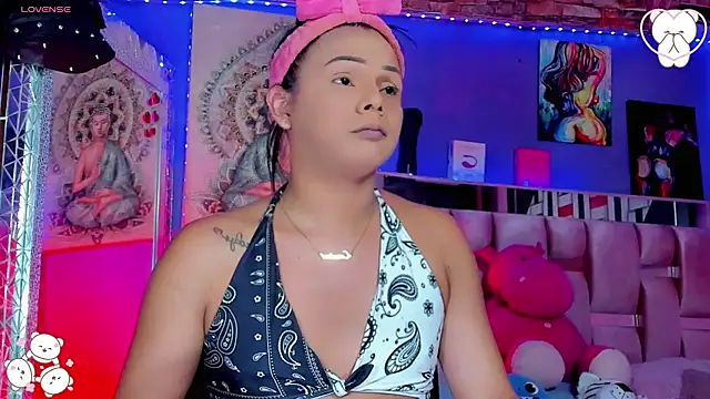 Zulema Zahirx online show from November 6, 2:17 am