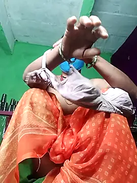 Snapshot of QRAN_YELESA chatting on October 27, 11:10 pm QRAN YELESA online show from October 27, 11:10 pm