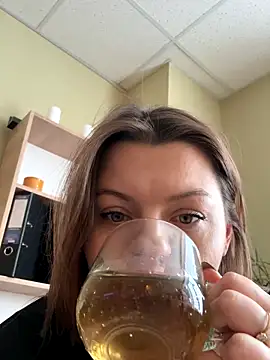 DollyRoma online show from November 14, 10:26 am