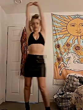 Raven Fantastic online show from November 2, 5:27 pm