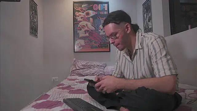 dan and daya online show from October 29, 1:54 am