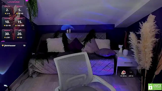 MadamMilly  online show from November 9, 6:42 am