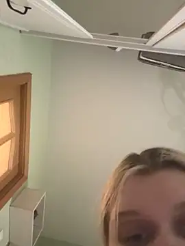 SilentAny online show from April 13, 9:26 pm