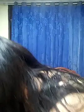 Missy Guzman online show from November 12, 6:44 am