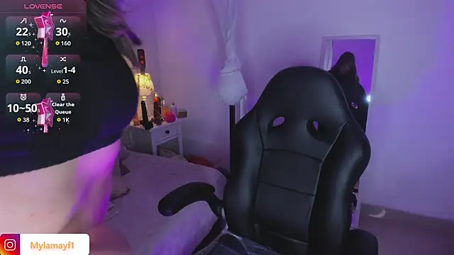 Myla mayfield online show from December 4, 7:25 pm