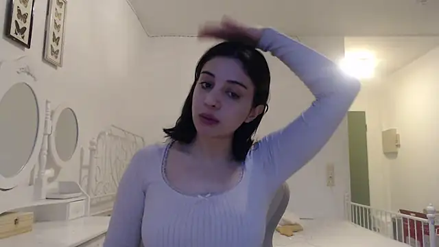 bellefleurrr online show from March 25, 6:11 pm