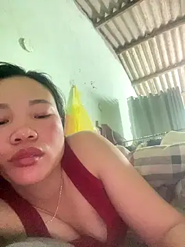 Macy-y online show from November 24, 3:36 pm