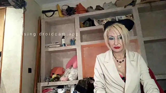 LilaniLoverx online show from April 15, 7:25 pm