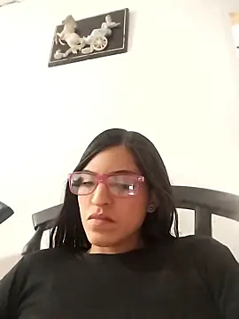 Giselle Max online show from November 22, 1:47 pm