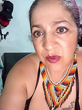 LAPOTRA 04 online show from January 10, 2:27 am