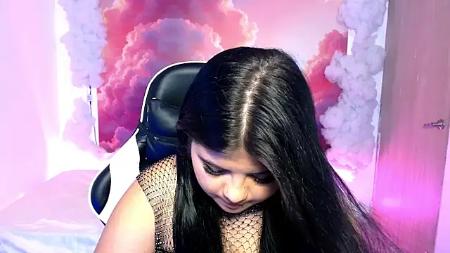 Sccarlett Gracee online show from November 27, 3:31 am