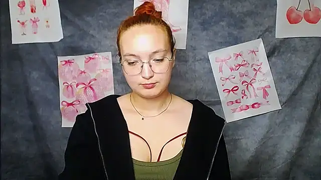MissAriaa online show from June 3, 2:33 pm
