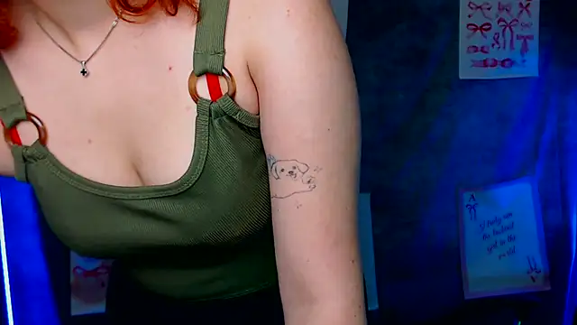 MissAriaa online show from July 11, 1:22 pm