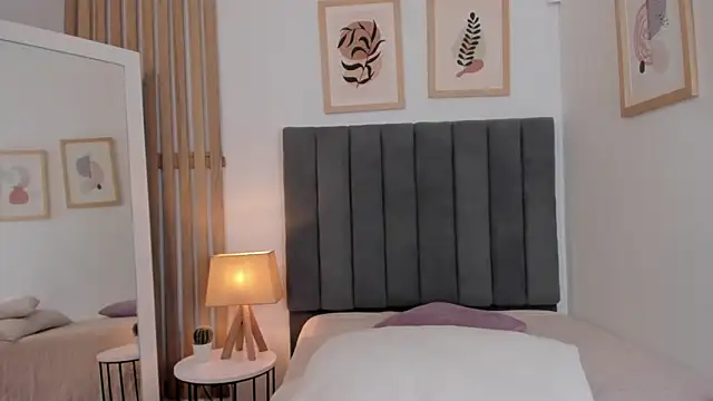 DeniseBurton online show from January 7, 6:00 pm