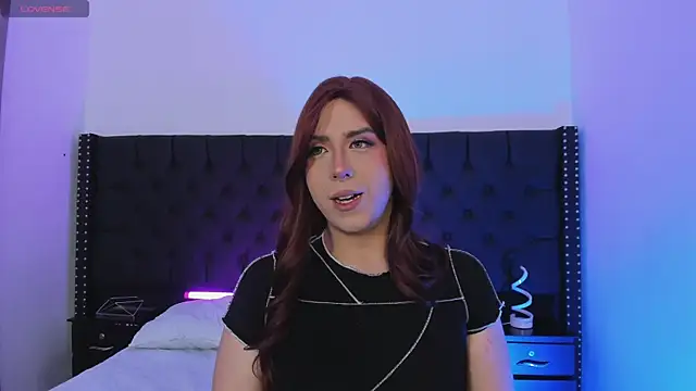 JanneBlossom  online show from December 3, 11:29 pm