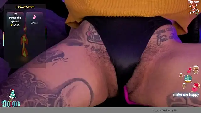 ghostwomaan online show from December 19, 1:03 pm