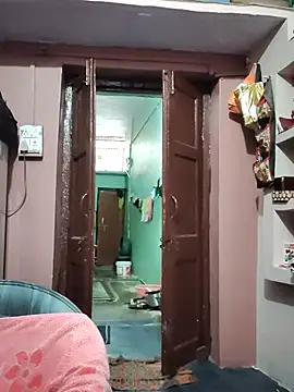Hot-Rubyy online show from August 7, 3:46 am