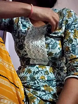 Hot-Rubyy online show from June 29, 6:51 pm