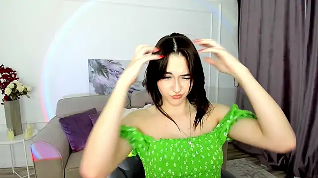 MakeYoueHappy online show from November 18, 12:06 pm