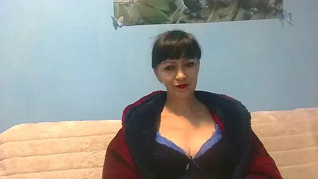 IffetLove42 online show from November 8, 8:14 pm