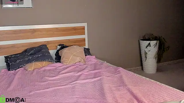 AngelWisee online show from June 3, 3:07 am