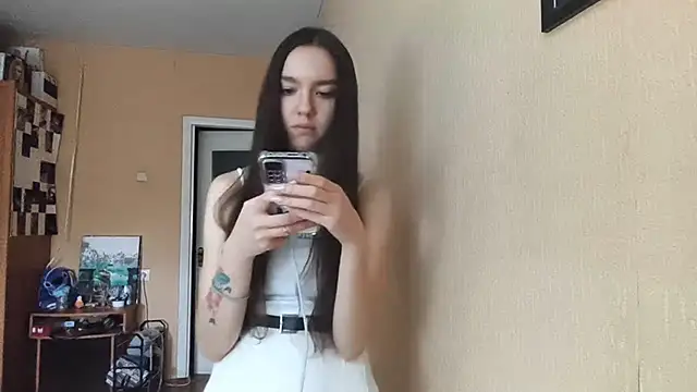 Kimixoo online show from December 3, 12:07 pm