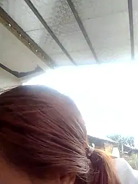 bella-la online show from February 22, 9:21 am