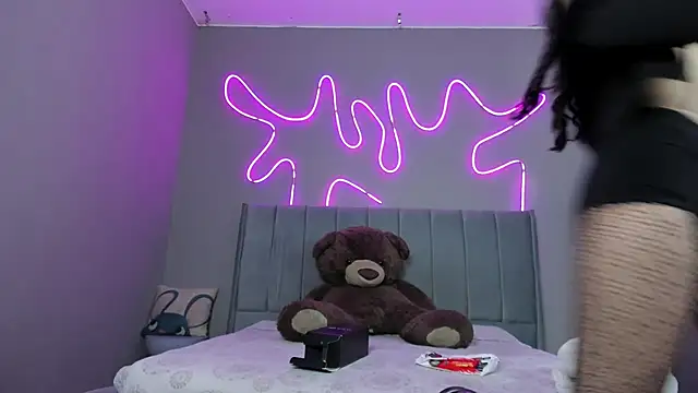 Meganpeach  online show from November 15, 1:01 pm