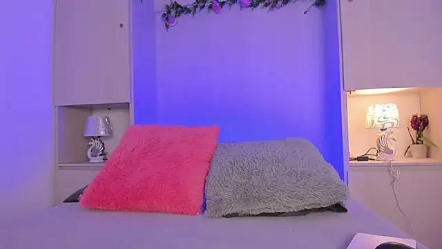 GabyMason  online show from November 12, 12:03 pm