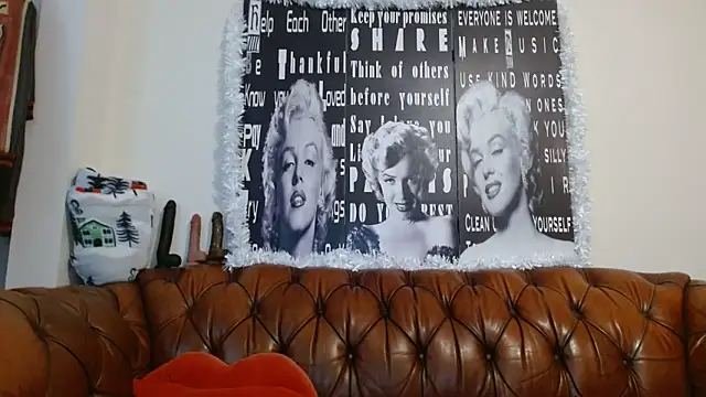 BettyDavisEyesUK online show from December 21, 12:26 am