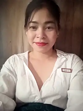 Bamboo-niee123 online show from February 3, 2:21 am