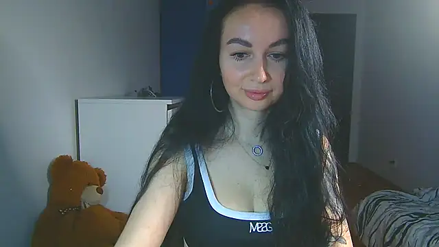 Kamila Donni online show from November 3, 7:45 am