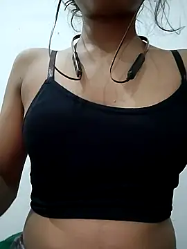 Hia Rani online show from October 28, 6:46 pm