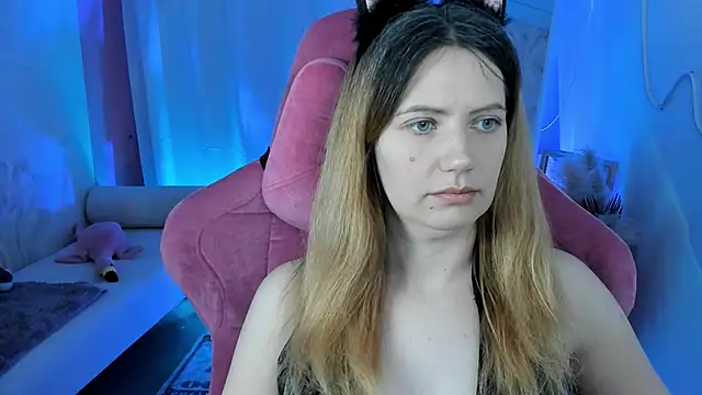 AleksaLaurent online show from November 27, 8:50 am