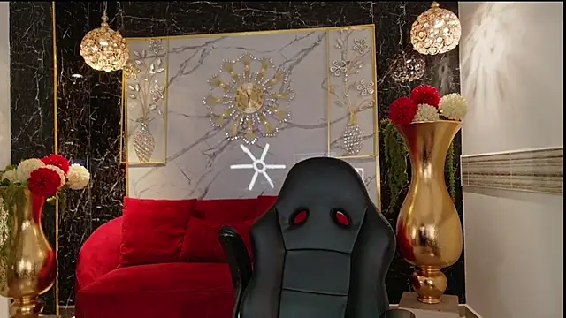 CHRIS TWIINK online show from April 15, 5:30 am