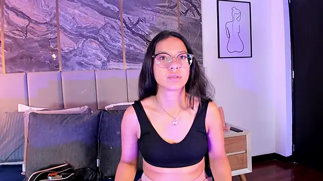 Skay bluee online show from November 25, 7:47 pm