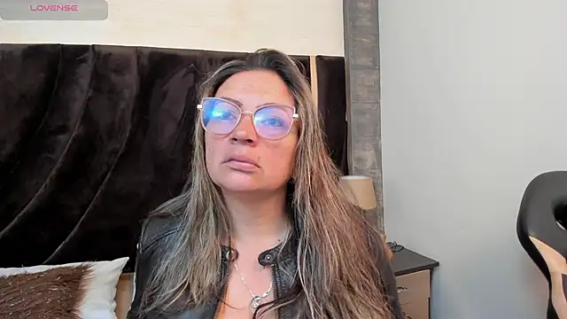 Lady Lure online show from January 10, 12:43 pm