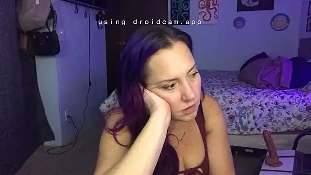 kristallic online show from December 18, 12:10 pm