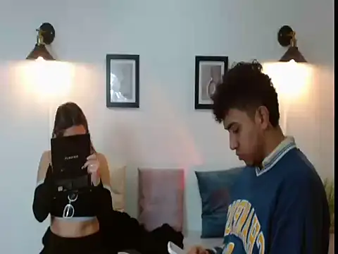 theo grey online show from December 3, 1:24 pm