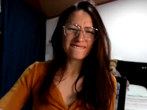 KendallTwisTx online show from December 4, 4:26 am