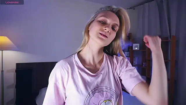 DierdreJacobsohn online show from October 31, 7:23 am